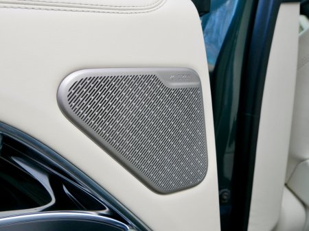 2025 Land Rover Range Rover SWB 3.0 I6 PHEV Autobiography €159,950 thumbnail