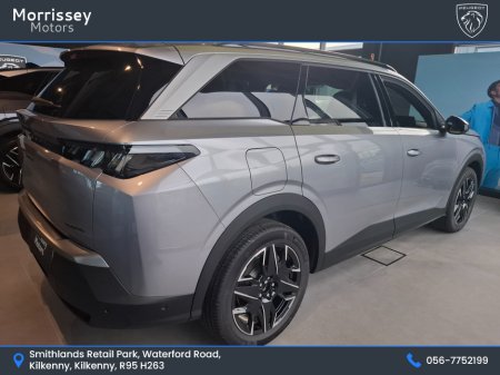 2026 Peugeot 5008 Hybrid & Full Electric Available