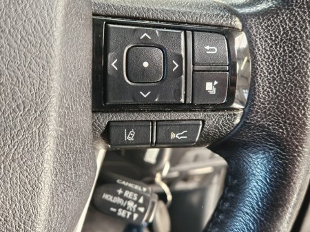 2024 Toyota Hilux - thumbnail 9