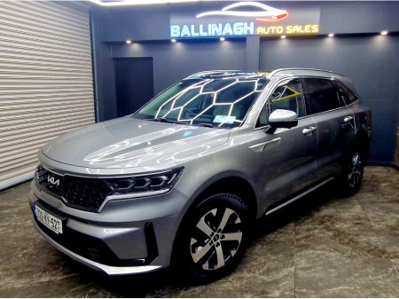 2023 Kia Sorento 2.2 K4 4X2 Diesel 7 seats €42,950 thumbnail