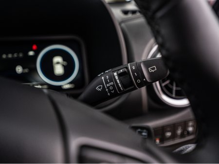 2024 Hyundai Kona 2024 Hyundai Kona EV Premium/SOH 100%/1yr warranty €24,888 thumbnail