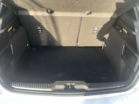 2019 Ford Focus - thumbnail 5