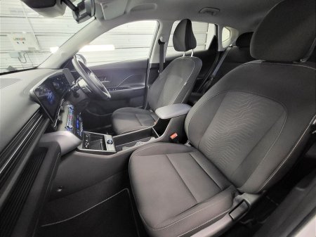 2024 Hyundai Kona 1.6 HYBRID Elegance Auto €120 per week €33,975 thumbnail