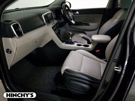 2020 Kia Sportage - view 4