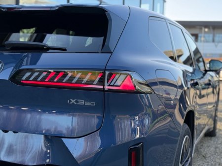 2026 BMW iX3 - thumbnail 17