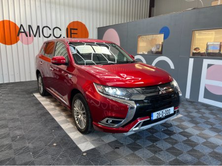 2021 Mitsubishi Outlander 2021 MITSUBISHI OUTLANDER G 4WD PHEV 2.4 AUTOMATIC / CRUISE CONTROL / 360° CAMERA / ELECTRIC MEMORY & HEATED SEATS / PADDLE SHIFTERS / PANORAMIC SUNROOF / HEATED STEERING WHEEL AND MORE