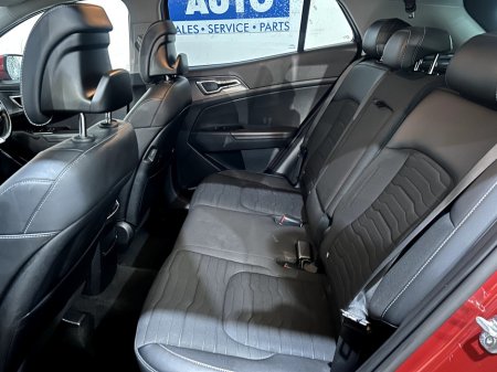 2022 Kia Sportage - thumbnail 9