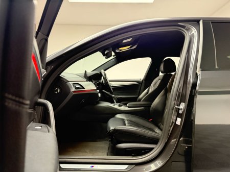 2019 BMW 5 Series - thumbnail 14