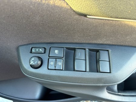 2022 Toyota Yaris Cross  €26,950 thumbnail