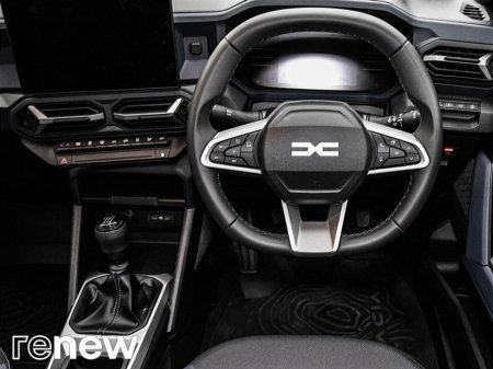 2025 Dacia Duster Expression TCe130 4x2 €28,490 thumbnail