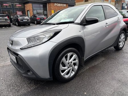 2022 Toyota Aygo - thumbnail 6