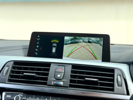 2018 BMW 3 Series - thumbnail 17