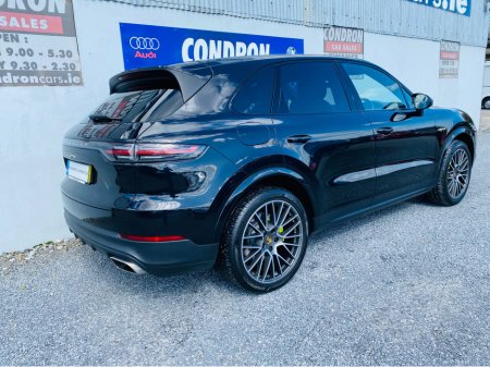 2020 Porsche Cayenne 3.0 V6 E-HYBRID 5DR AUTO 456BHP (202 REG ) €53,950