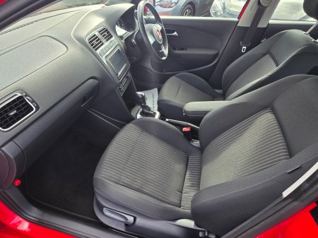 2013 Volkswagen Polo - thumbnail 12