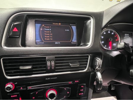 2017 Audi Q5 Q5 S-LINE QUATTRO MODEL €19,500 thumbnail