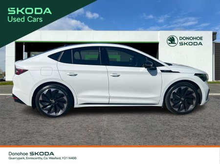 2025 Skoda Enyaq - view 4