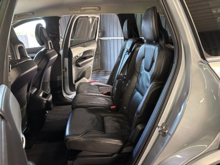 2016 Volvo XC90 - thumbnail 17