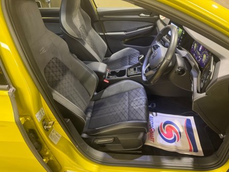 2024 Volkswagen Golf - thumbnail 8