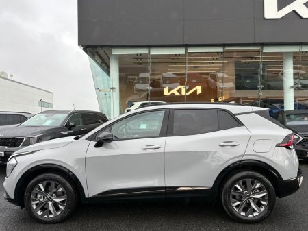 2024 Kia Sportage HEV Anniversary Edition €39,995 thumbnail