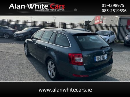 2016 Skoda Octavia - thumbnail 6