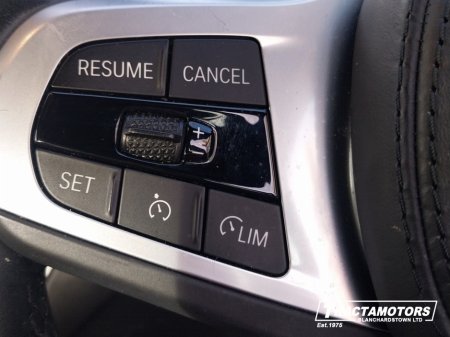 2023 BMW 5 Series - thumbnail 27