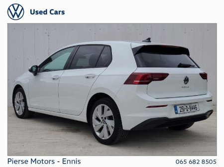 2025 Volkswagen Golf GOLF LAUNCH EDITION 1.5 TSI 115HP €32,950