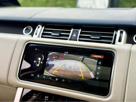 2020 Land Rover Range Rover 2.0 P400E AUTOBIOG €57,950 thumbnail