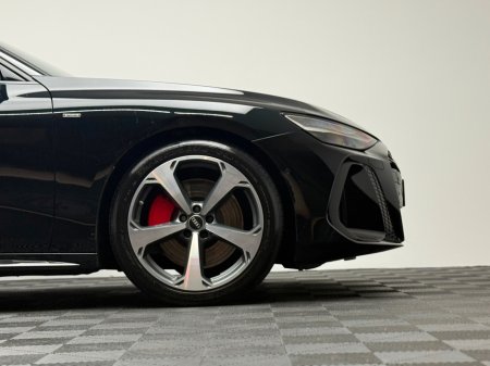 2025 Audi A6 EDITION 1 E HYBRID QUATTRO €74,990 thumbnail