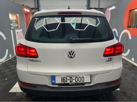 2016 Volkswagen Tiguan €16950 2016 VOLKSWAGEN TIGUAN LOUNGE EDITION 1.4 AUTOMATIC / REVERSE CAMERA / CRUISE CONTROL AND MORE €16,950 thumbnail