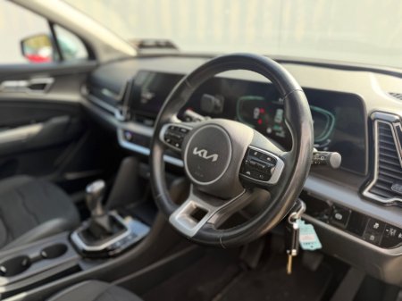 2022 Kia Sportage - thumbnail 9