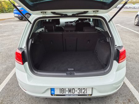 2018 Volkswagen Golf - thumbnail 4