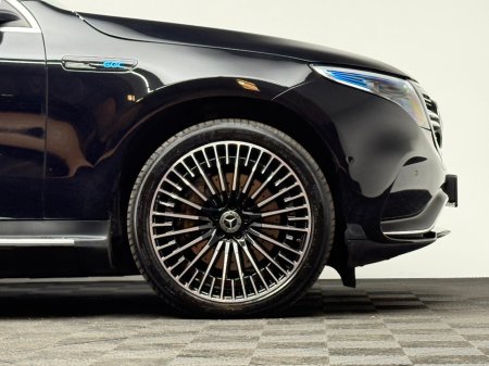 2023 Mercedes-Benz EQC - thumbnail 9