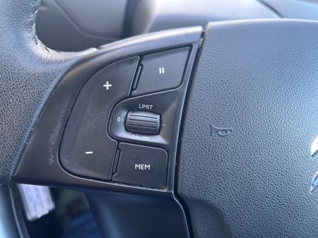 2014 Citroen C4 Picasso - thumbnail 15