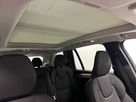 2026 Volvo XC90 - thumbnail 24