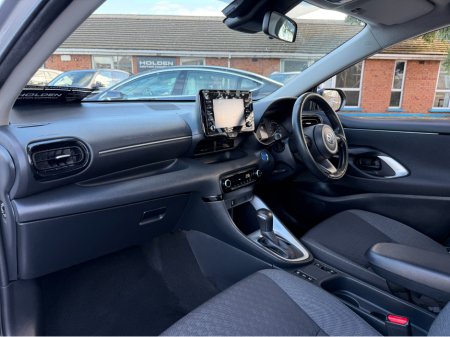 2023 Toyota Yaris - thumbnail 26