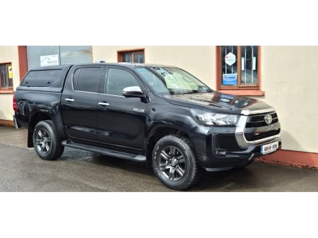 2022 Toyota Hilux - thumbnail 3