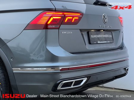 2024 Volkswagen Tiguan Allspace BEST TIGUAN R VW MAKES 320hp AWD €77,900 thumbnail