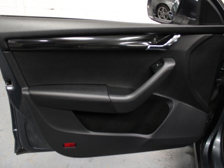 2018 Skoda Octavia STYLE 1.6 TDI 90HP 4DR €9,950 thumbnail