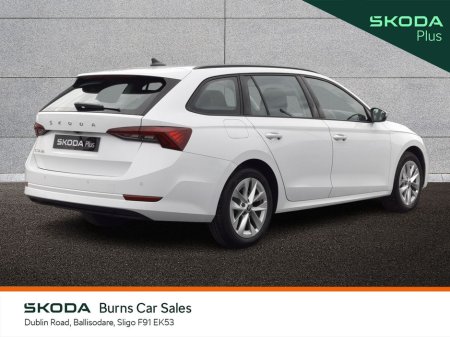 2025 Skoda Octavia COMBI AMBITION 2.0TDI 115HP DSG €37,900