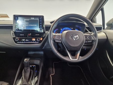 2020 Toyota Corolla Hybrid Luna H/B Automatic €19,950 thumbnail
