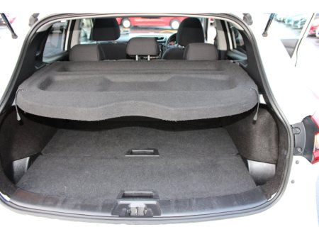 2019 Nissan Qashqai 1.3 PET SV €17,950 thumbnail