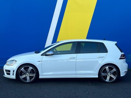 2014 Volkswagen Golf R 4MOTION 2.0 TSI // 300 BHP // LEATHER HEATED SPORT SEATS // PARKING SENSORS €24,900