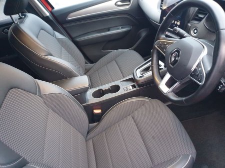 2022 Renault Arkana "S Edition" E-tech Hybrid 1.6 Petrol Automatic 145ps €21,995 thumbnail