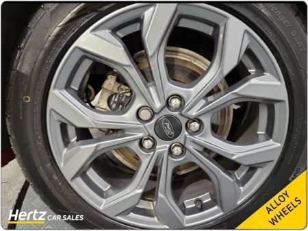 2023 Ford Focus - thumbnail 11