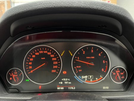 2016 BMW 3 Series - thumbnail 23