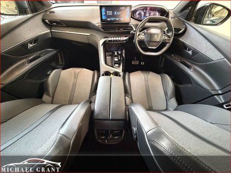 2023 Peugeot 5008 - thumbnail 11