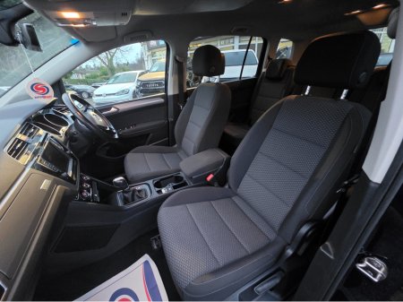 2016 Volkswagen Touran ( 162 ) 7 SEATER FACELIFT EDITION CARPLAY ANDROID AUTO  UNIT SAT NAV €16,950 thumbnail