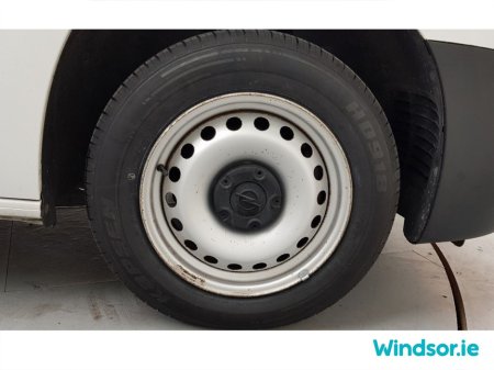 2020 Opel Combo - thumbnail 15