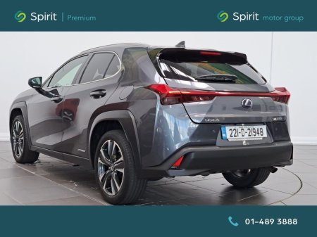 2022 Lexus UX 300 e - view 2