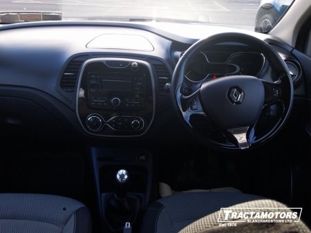 2016 Renault Captur - thumbnail 2